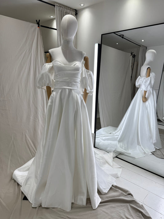 Jenny Yoo Bridal Marisol curve sample sale