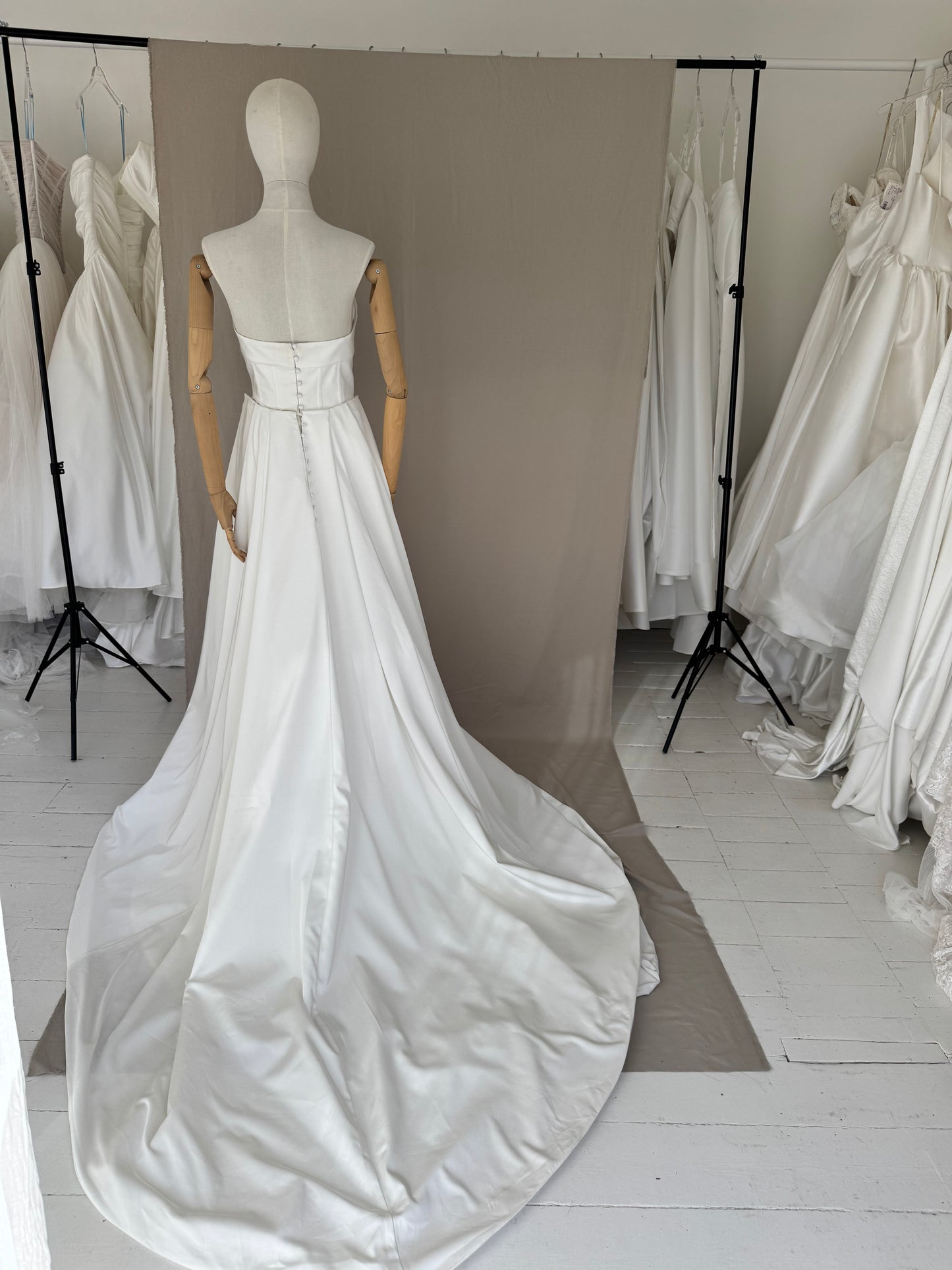 Jane Hill Bridal Smoke