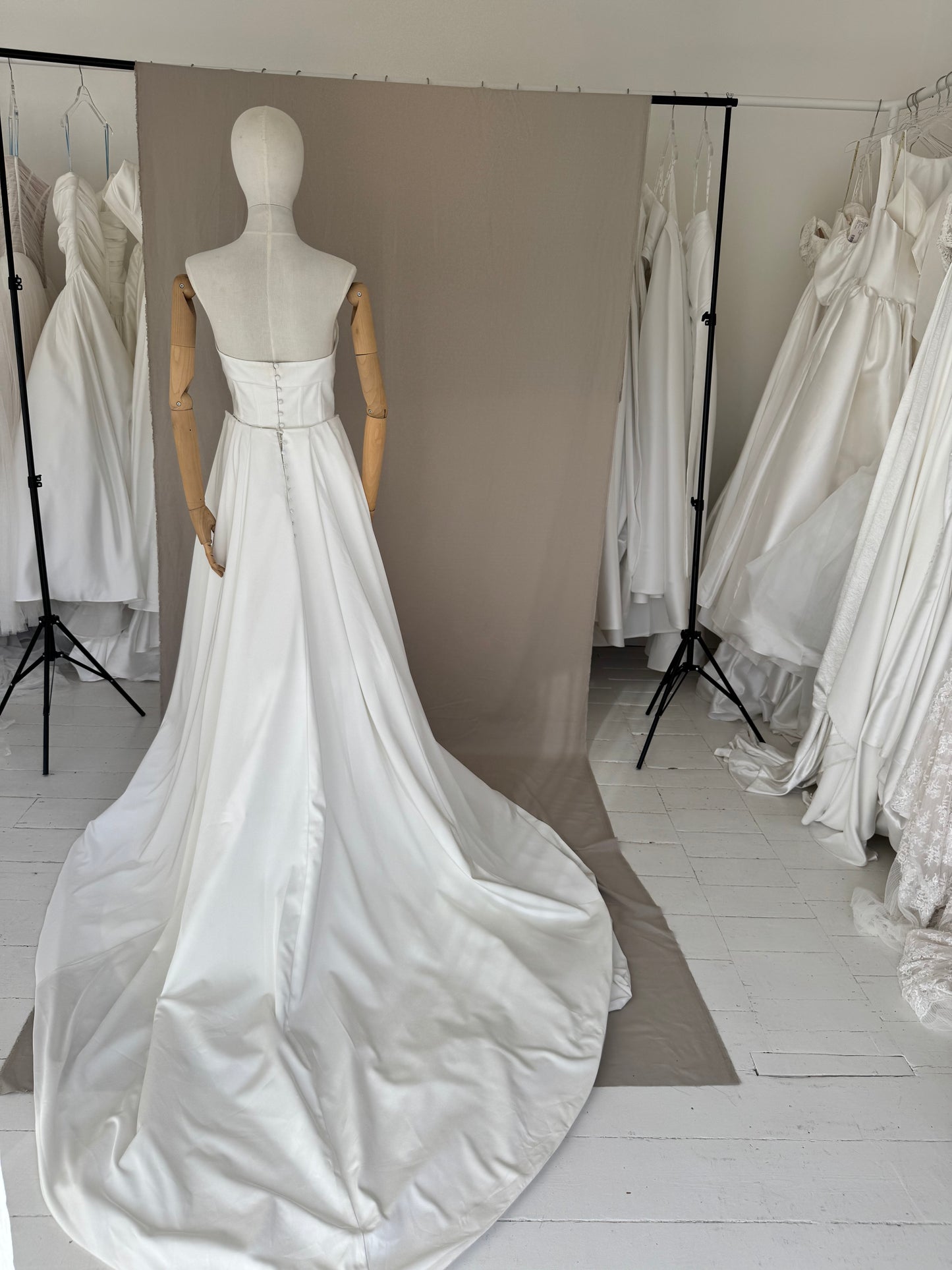 Jane Hill Bridal Smoke