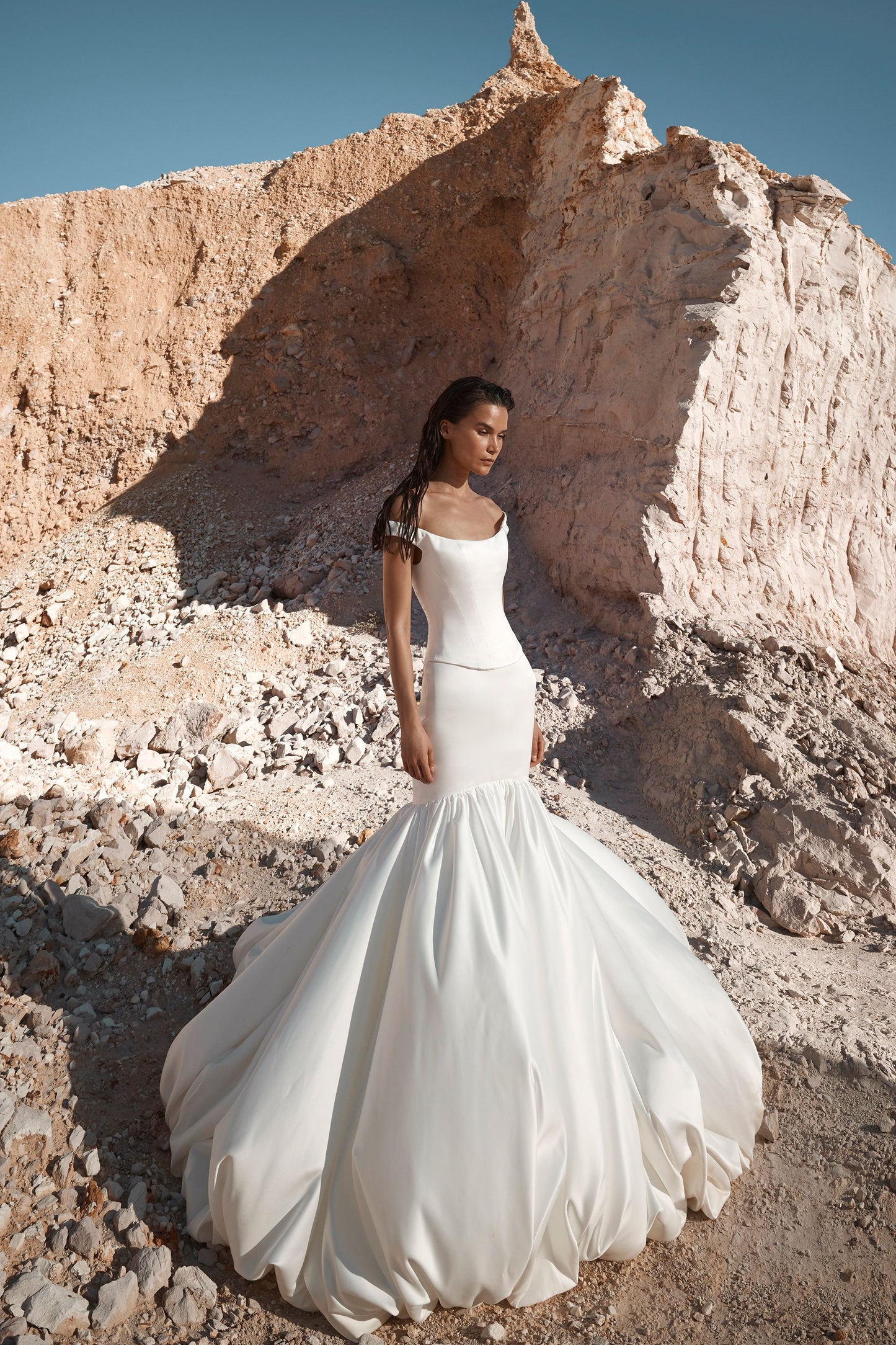 Kyha Bride 'Burbank'