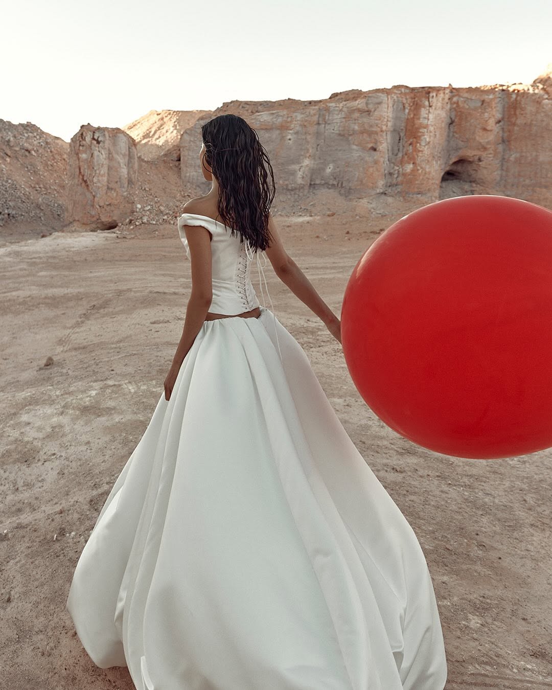 Kyha Bride 'Opal'